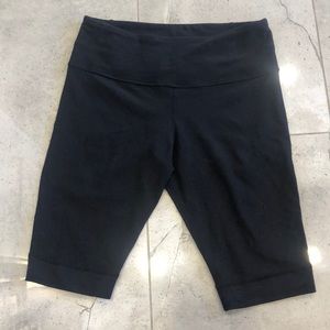 Lululemon biker shorts